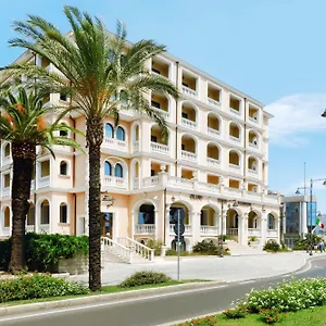 Grand President Hotell